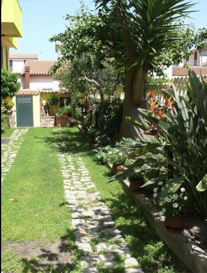 Lovely Flat In Northern Sardinia Валледория Экстерьер фото